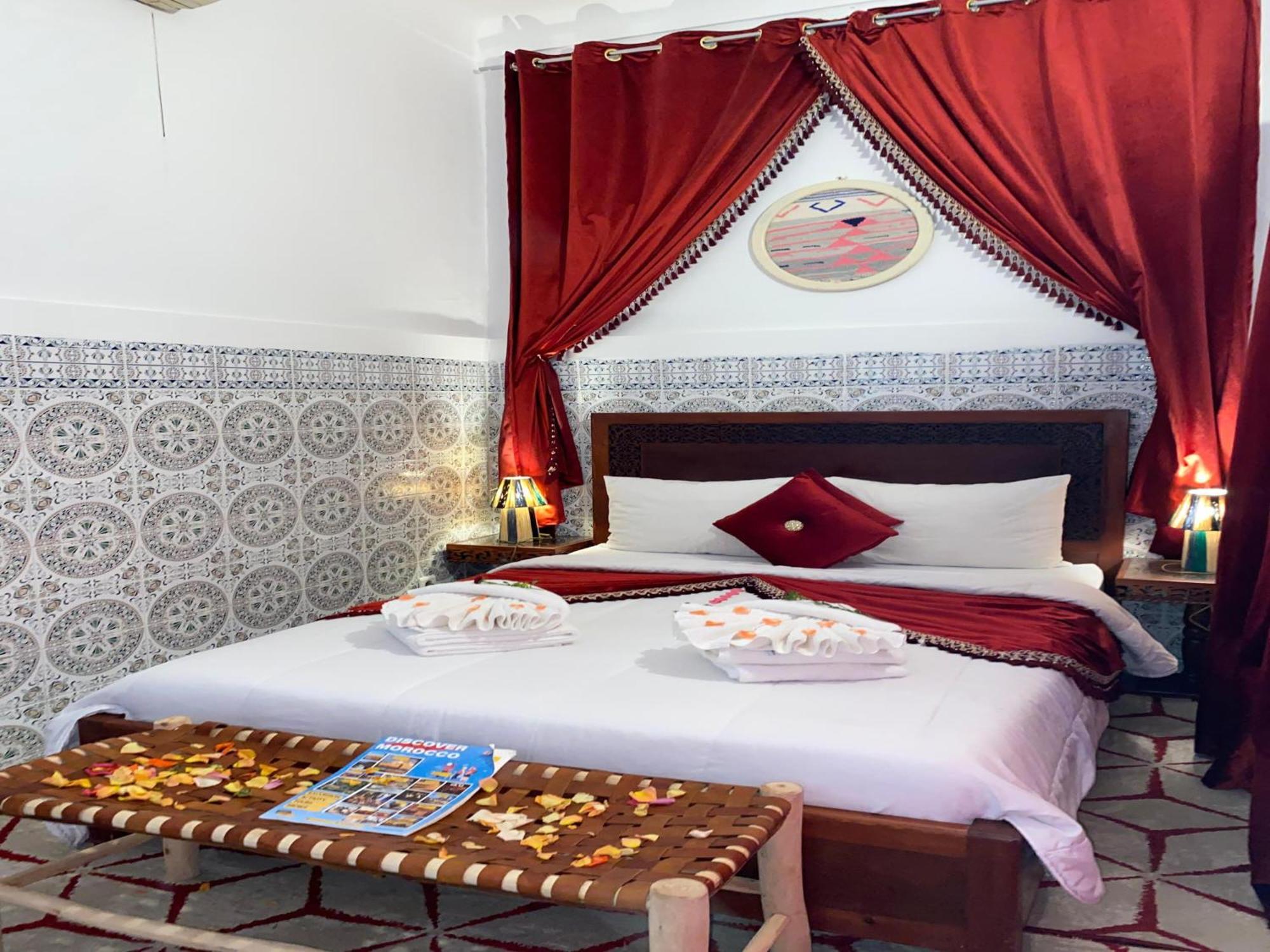 Riad Lazord De Marrakech Entier Marakeş Dış mekan fotoğraf