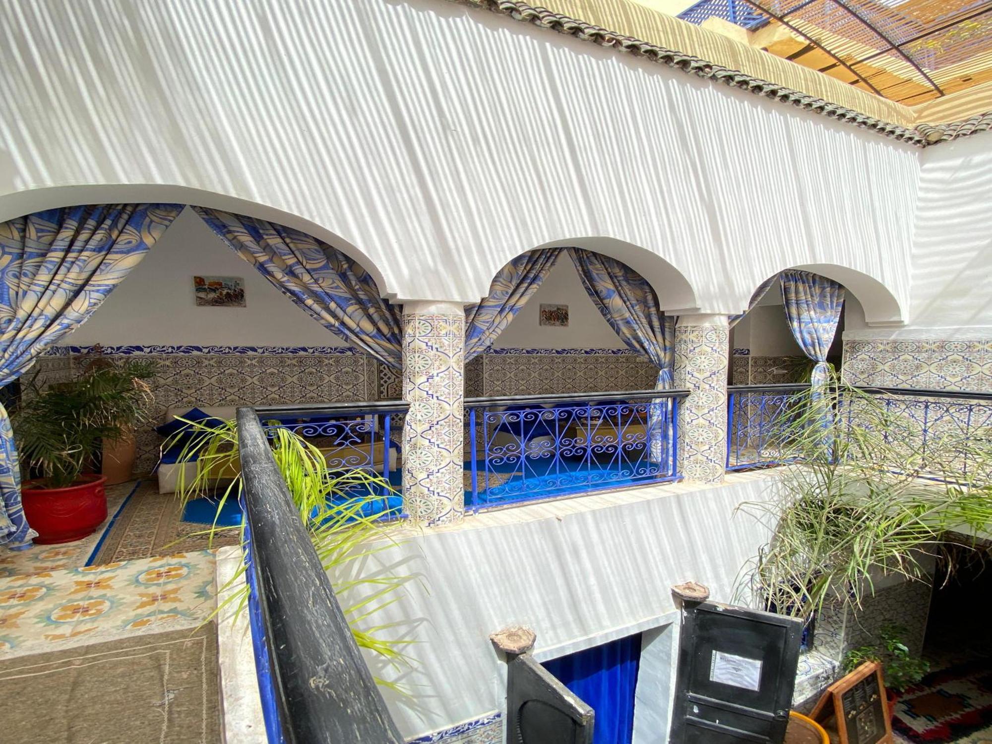 Riad Lazord De Marrakech Entier Marakeş Dış mekan fotoğraf