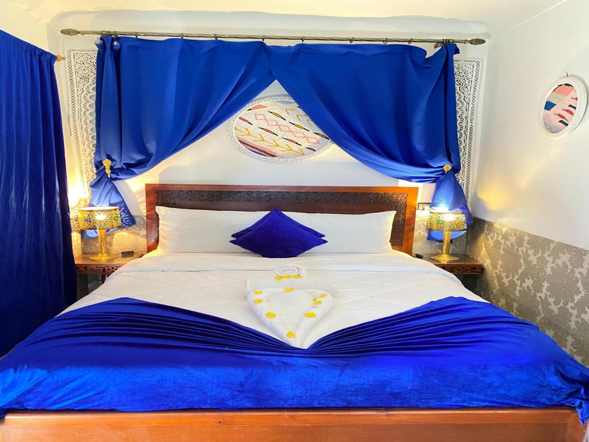 Riad Lazord De Marrakech Entier Marakeş Dış mekan fotoğraf